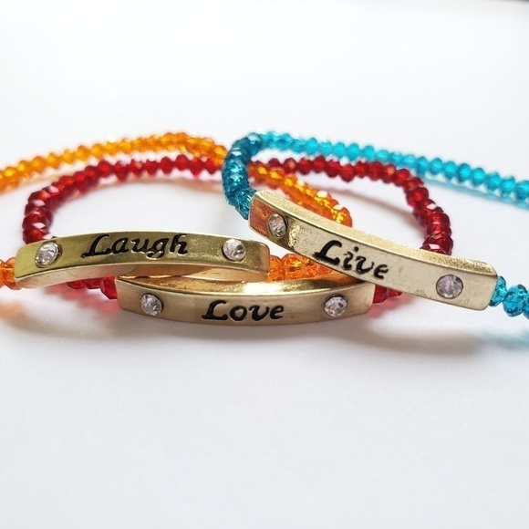 Live, Laugh and Love Set Bracelets NWT - Picture 4 of 5
